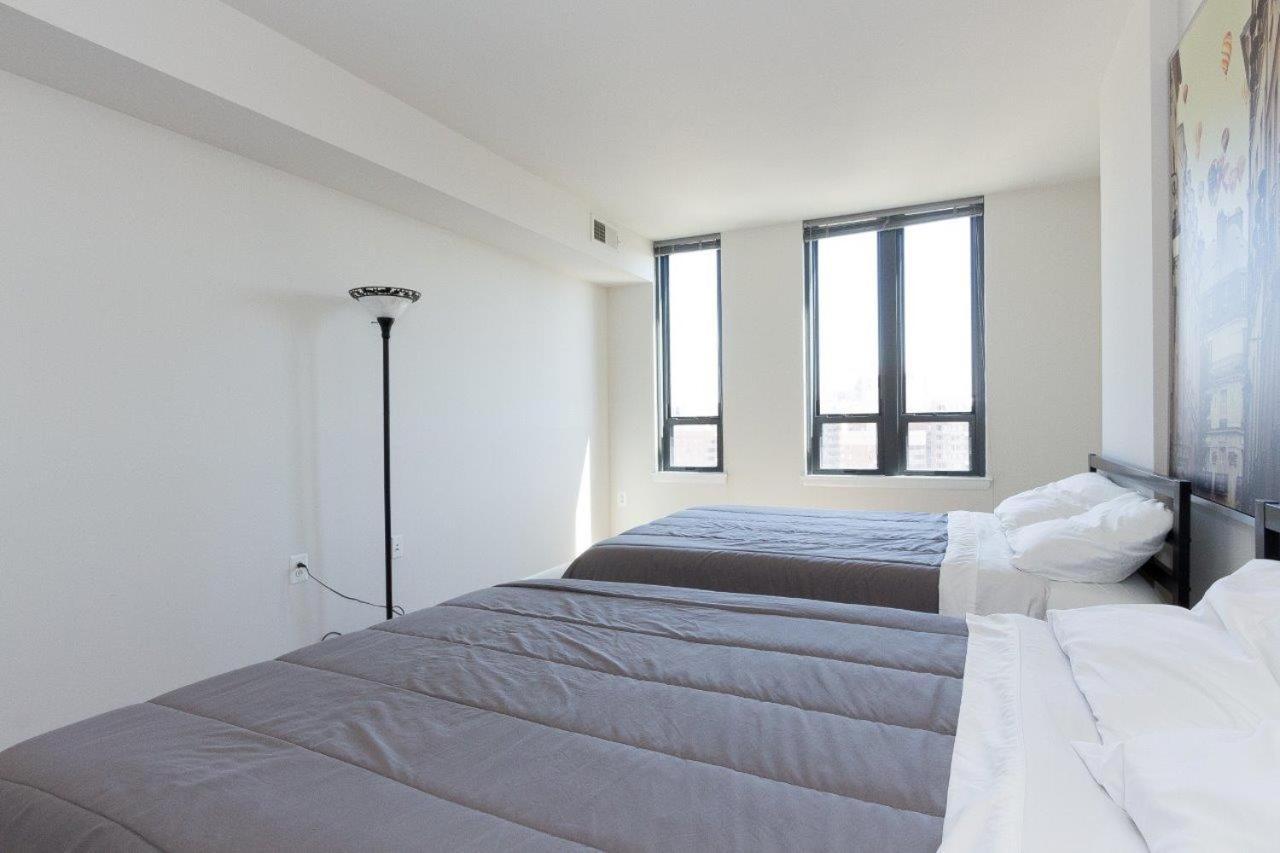 Pentagon Luxe Apartments Арлингтон Экстерьер фото