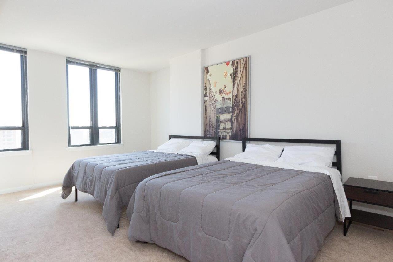 Pentagon Luxe Apartments Арлингтон Экстерьер фото