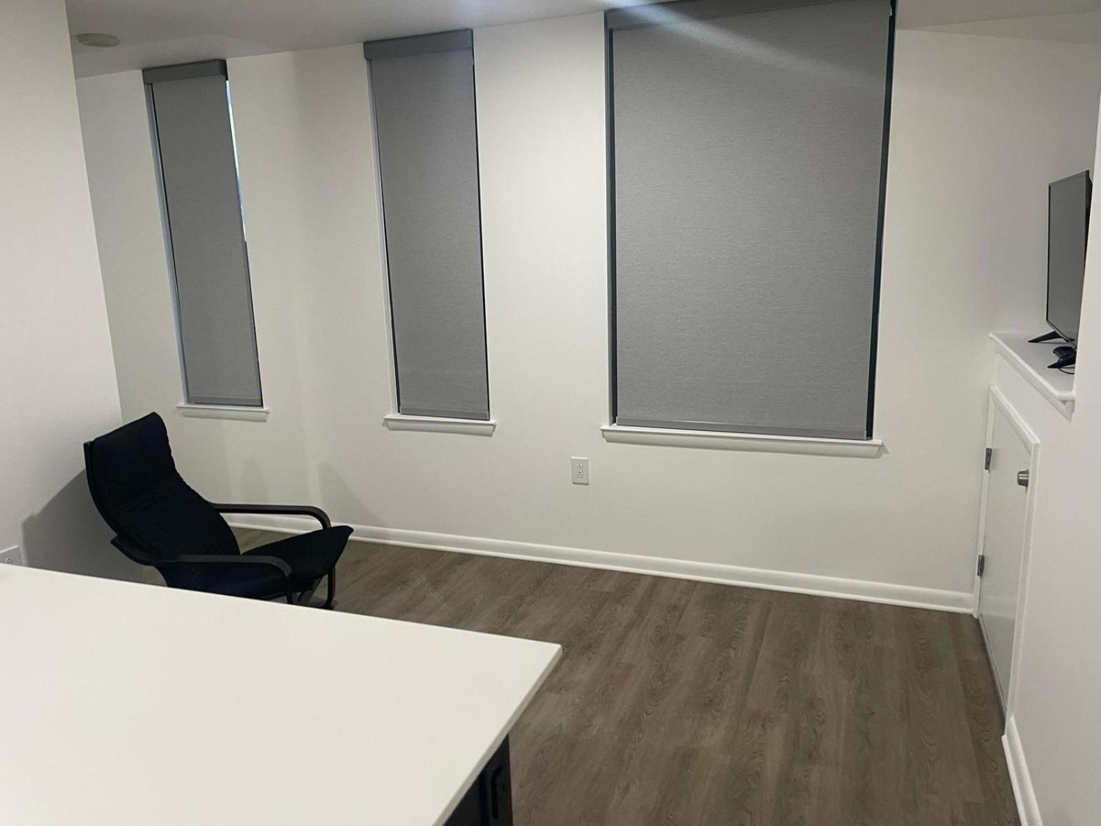 Pentagon Luxe Apartments Арлингтон Экстерьер фото